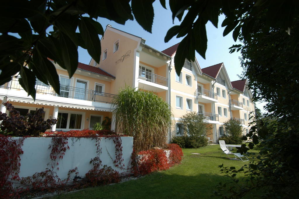 Vallaster Appartements Bad Fussing Luaran gambar